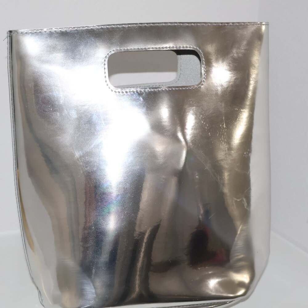 Bath & Body Works Silver reusable gift bag - Picture 9 of 9